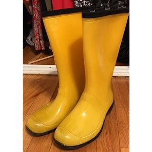 Rainboots
